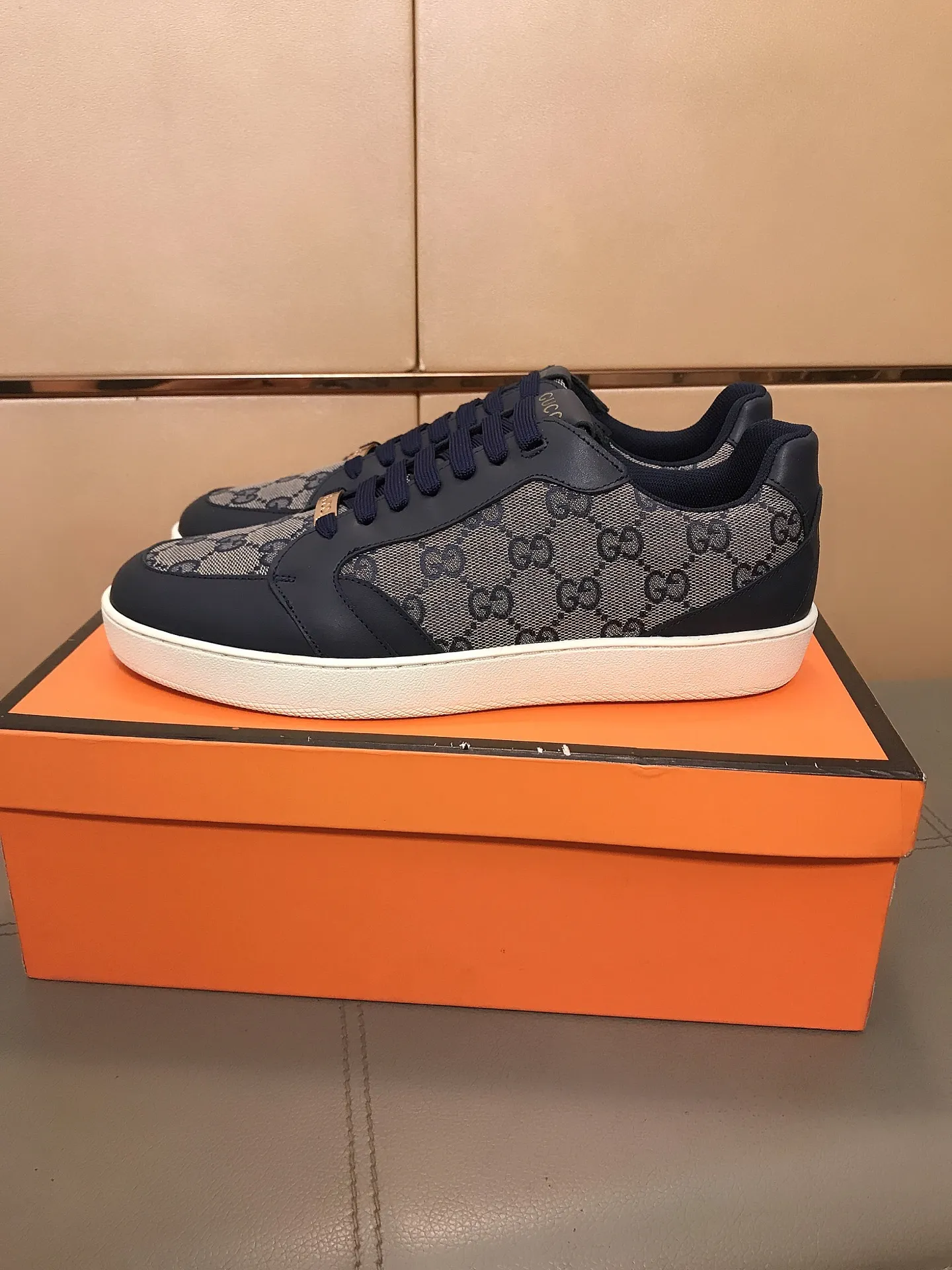Men's Men's Shoes 230 ⌚️⌚️[GUCCI] Gucci men's casual shoes are absolutely popular 🔥The ultimate matching item for trendy men! Irresistible charm of super texture, the main recommendation, the upper is made of high-quality cowhide with printed fabrics, sheepskin feet, wear-resistant rubber sole, noble and elegant! Extremely comfortable🎁🎁You can be as handsome as you want💪 Size: 38-44!